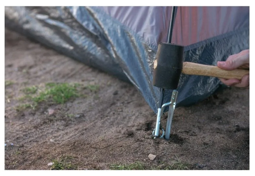TENT STAKES - 12 IN - 200 PIEC